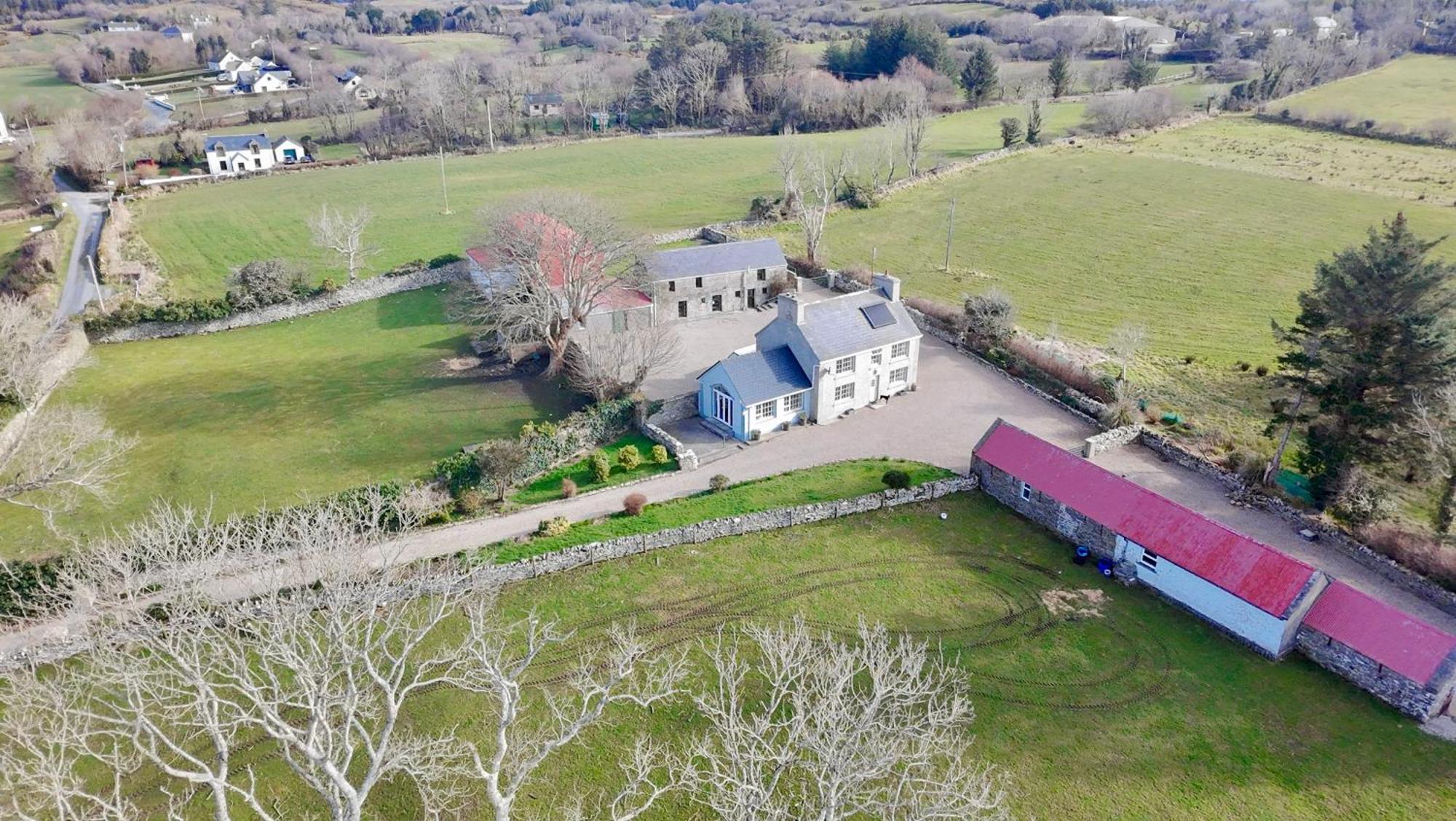 Country Farm House Bruckless Exteriör bild